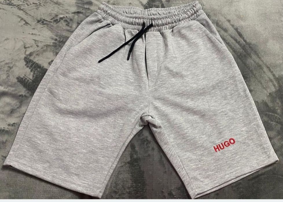 Vând pantalon nou de bărbați