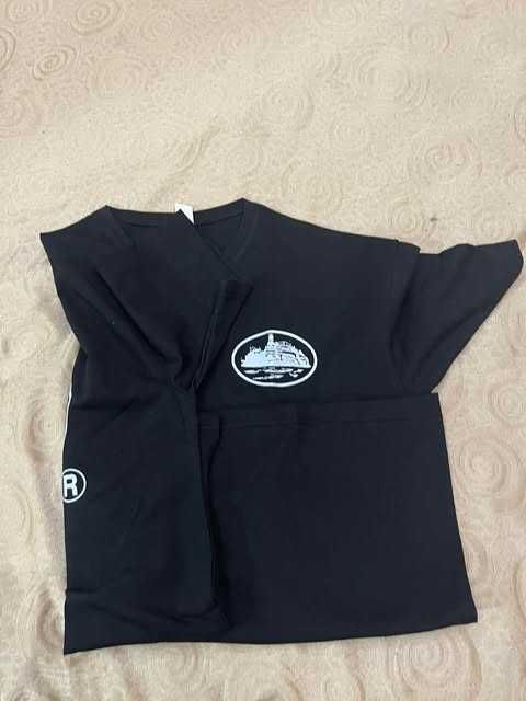 Тениска Corteiz - черна размер М