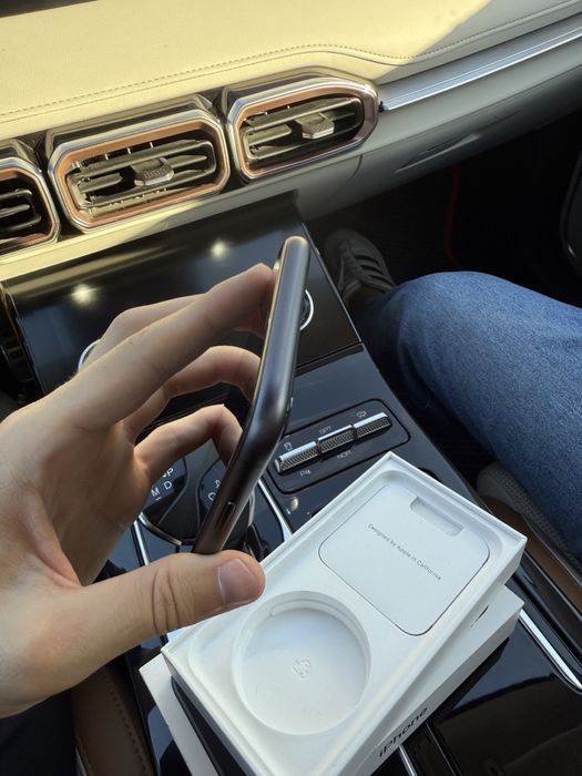 iphone 11 64gb 84% акб