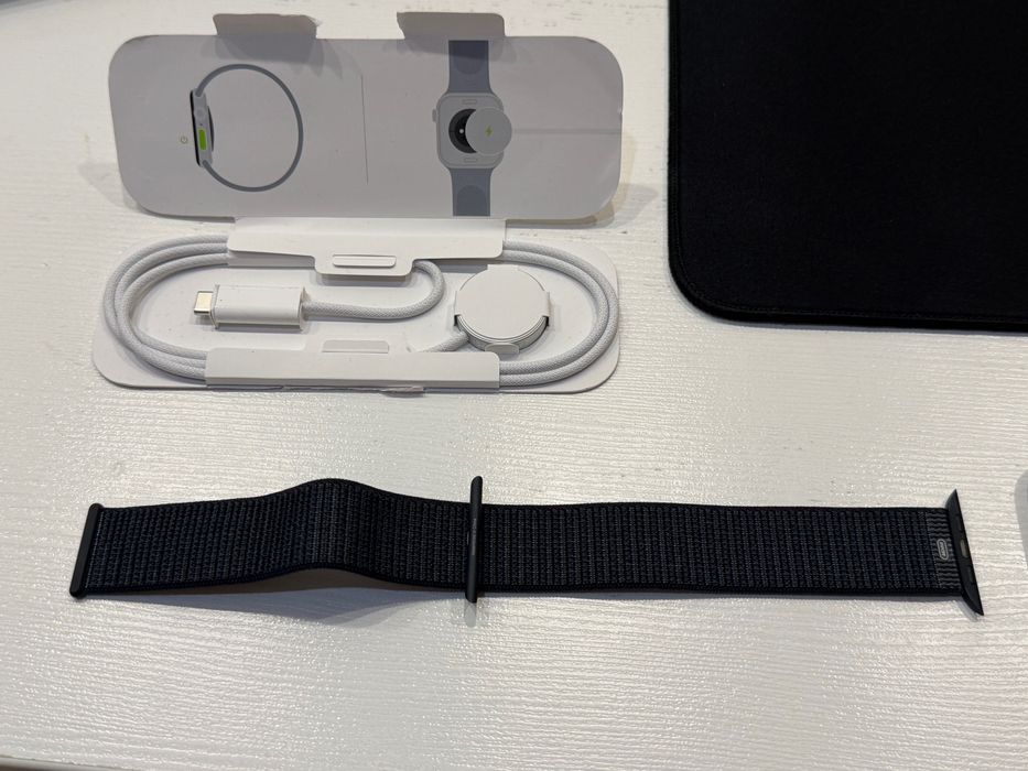Apple Watch titanium series 11 46mm