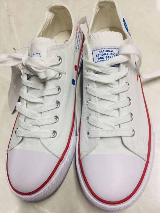 Tenisi ,, NASA" masura 40 (26 cm)