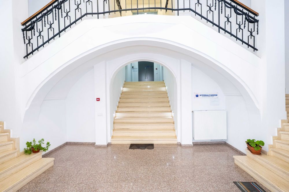 Închiriere Birouri si Spatii Comerciale – Ultracentral, Faleza Dunării