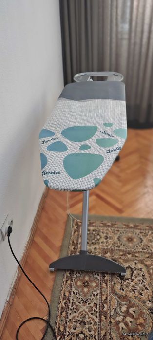 Vând masă de călcat vileda