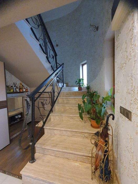 Vilă de vânzare Peștișu Mare Hunedoara