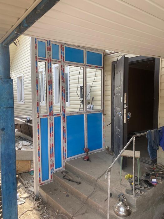 Пластиковые перегородки окна двери балконы