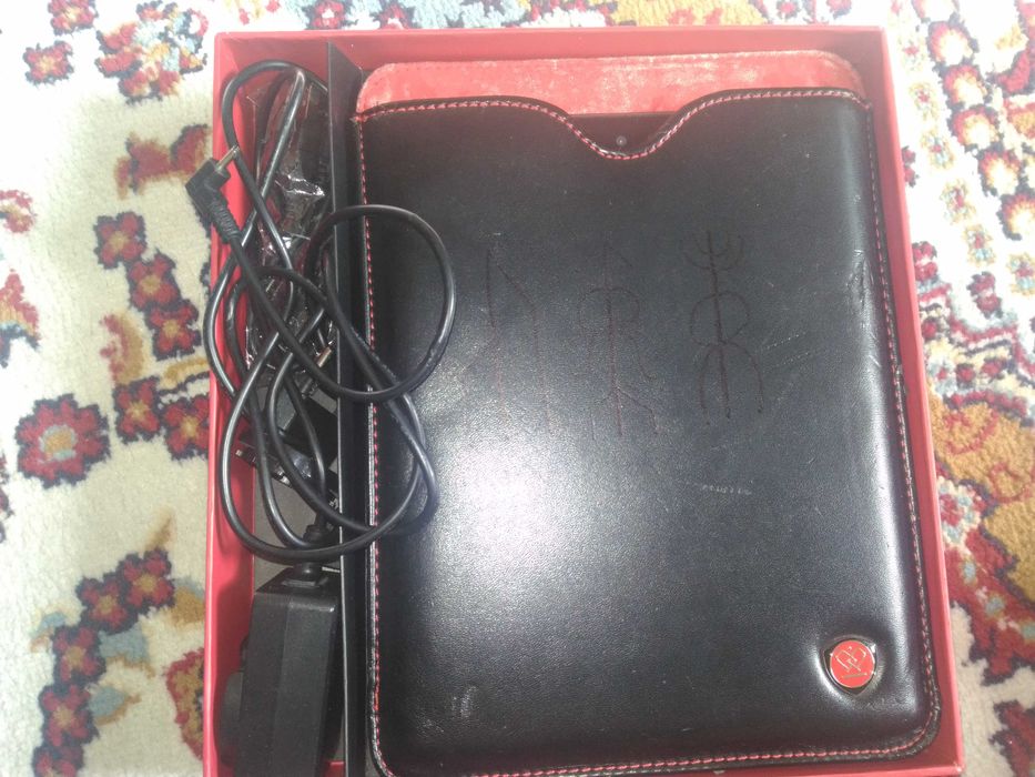 Планшет Prestigio отдам за 16000