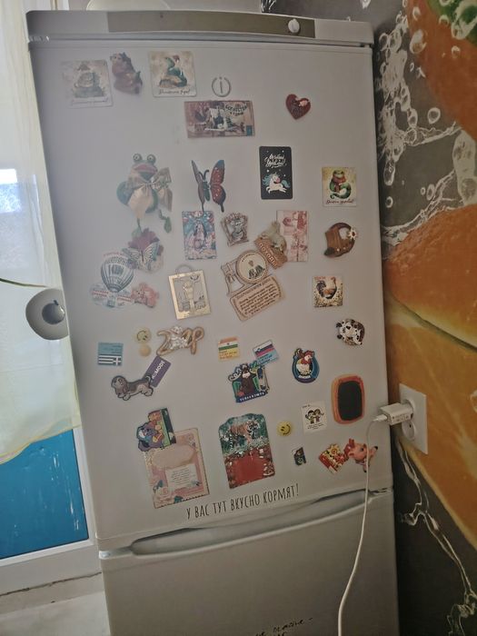 Продаётся холодильник Индезит