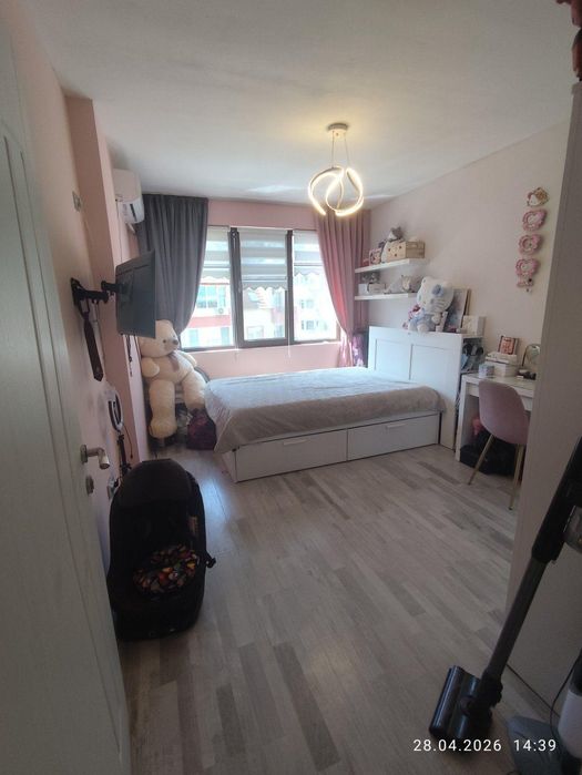 Тристаен апартамент с АКТ 16 в ж.к Меден Рудник зона А