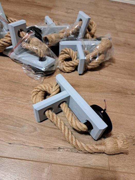 Aplice de perete  - NOI