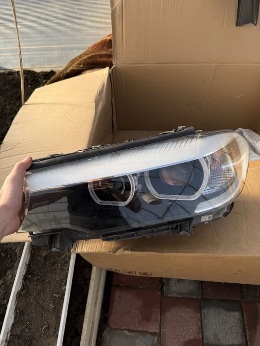 Фара BMW G30 оригинал, левая