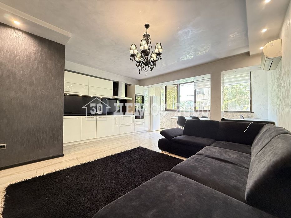 Продава се Двустаен апартамент в Варна, Чаталджа - 70 кв.м за 3143 €/кв.м - Снимка #3