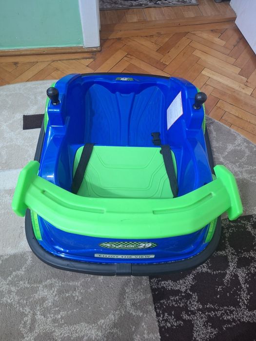 Vând Mașinuța Electrica  Copii!