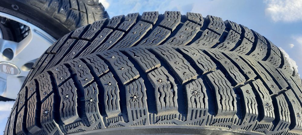 Vând roți iarnă 205/55/16 5 x 112 Seat, Skoda, Audi, Volkswagen Ronal