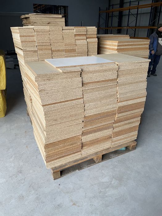 Polite pal pretaiat pentru rafturi depozit 66.5 x 43  sau 50 cm