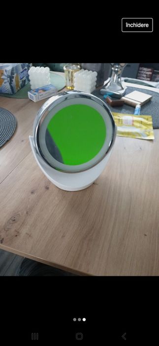 Oglinda cosmetica iluminata Beurer