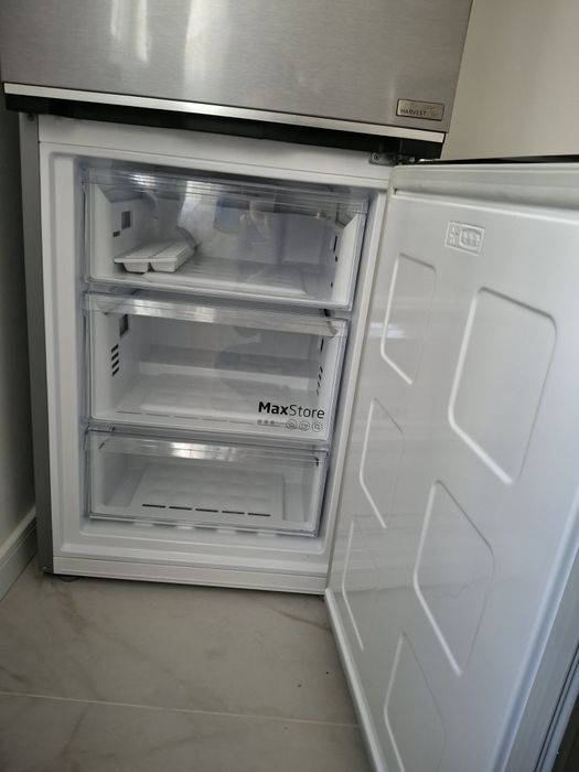 Combina frigorifica  Beko-aproape noua-garantie