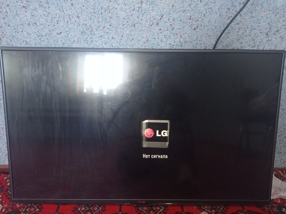 LG телевизор сотилади