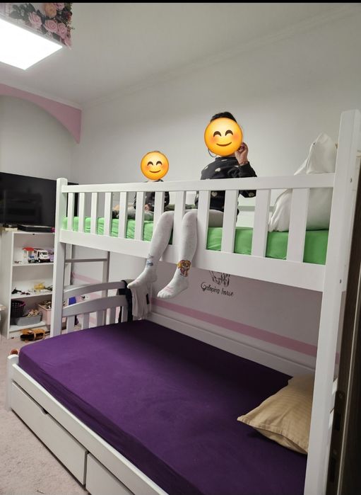 Pat suprapus copii  din lemn masiv