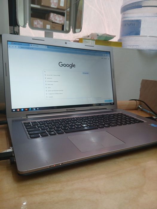Lenovo ноутбук продам