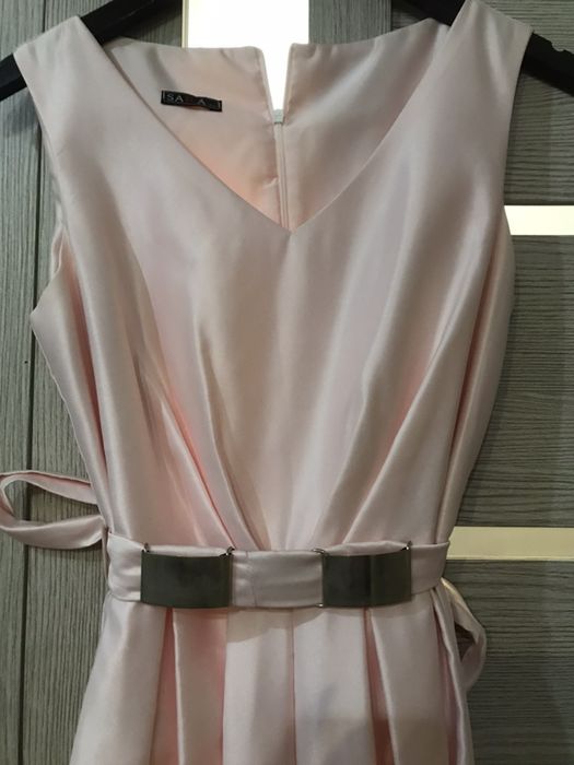 Продаю платье