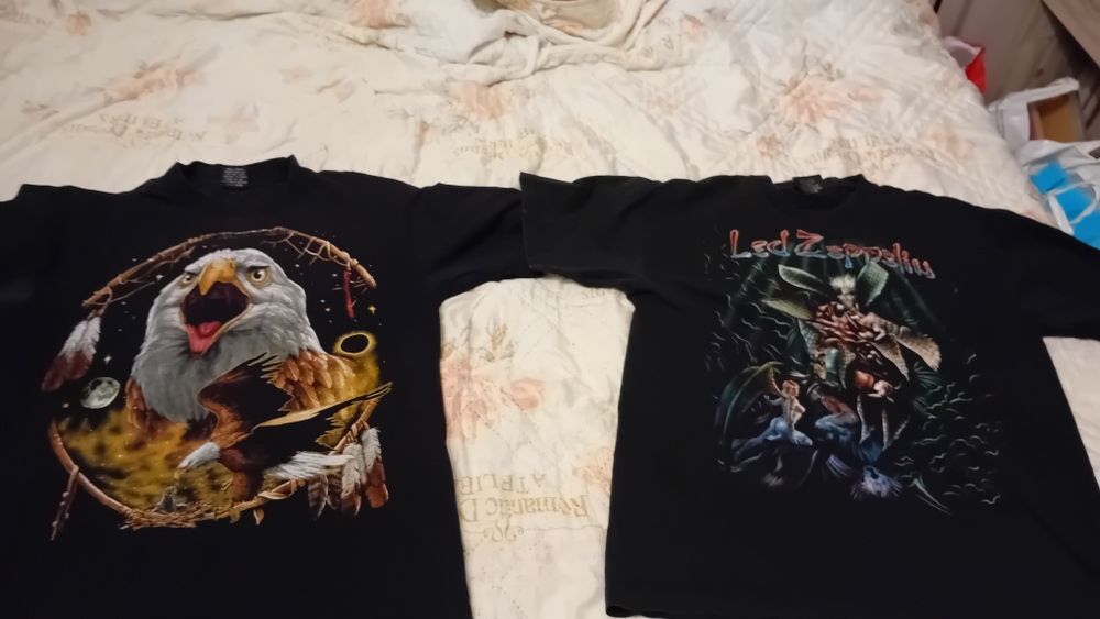 Потници с черепи