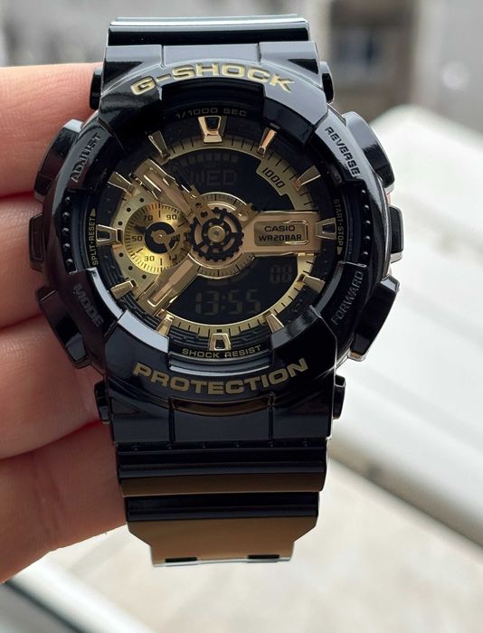 Ceas G-Shock Negru lucios auriu