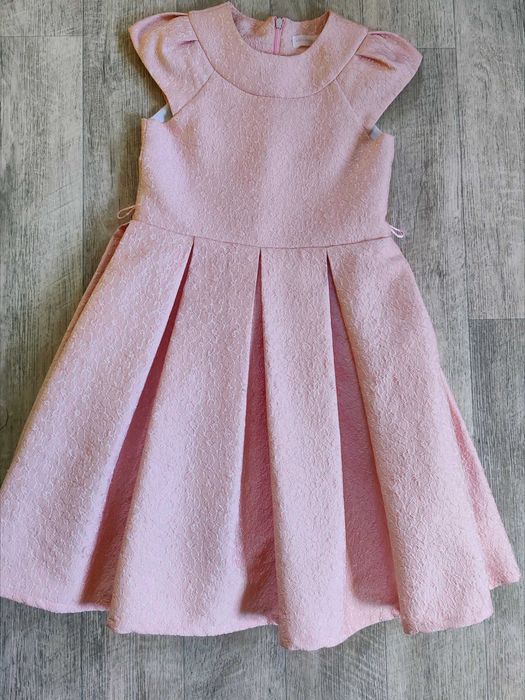 Платье на девочку 8-10 лет