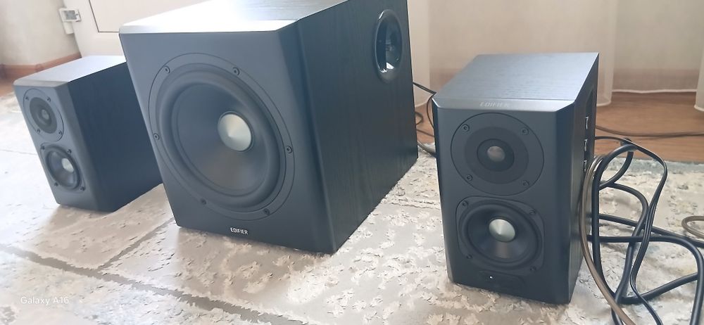 Срочно продам свой Edifier S351DB 2.1