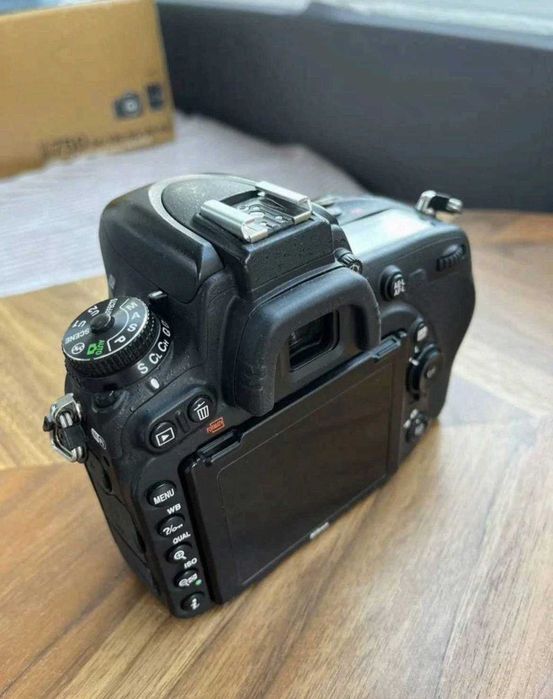 Nikon D750 12тыс пробег