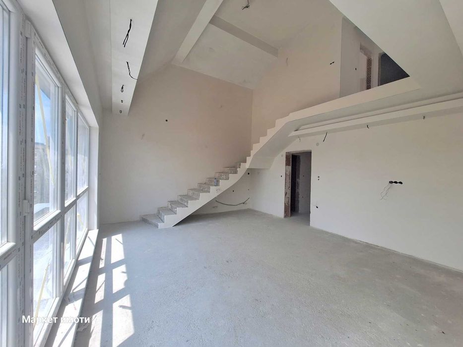 Продава се Мезонет в Стара Загора, Казански - 152 кв.м за 624 €/кв.м - Снимка #1