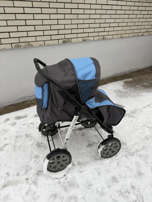Продам коляску демисезон