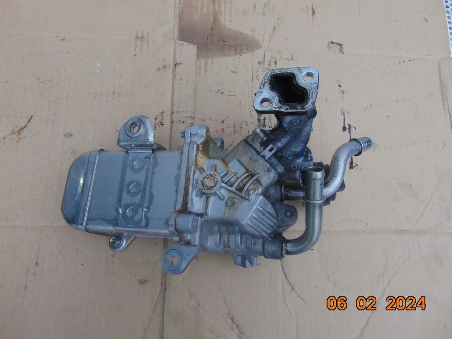 Racitor egr Renault Master 2.3 euro 6 Opel Movano nissan nv400 cod 147353457r
