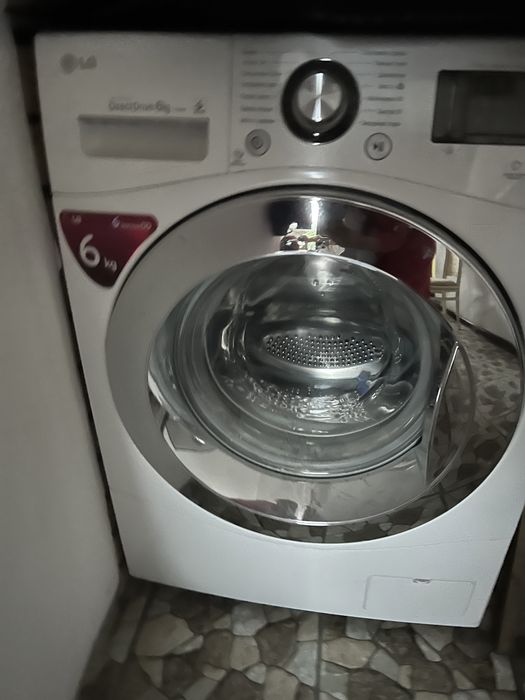 Продается стиральная машина