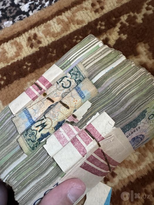 Продам 200 сум купюры, в общем сумма 100.000тыс сум