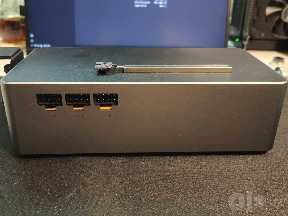 Док для видеокарты (eGPU) AOOSTAR AG02