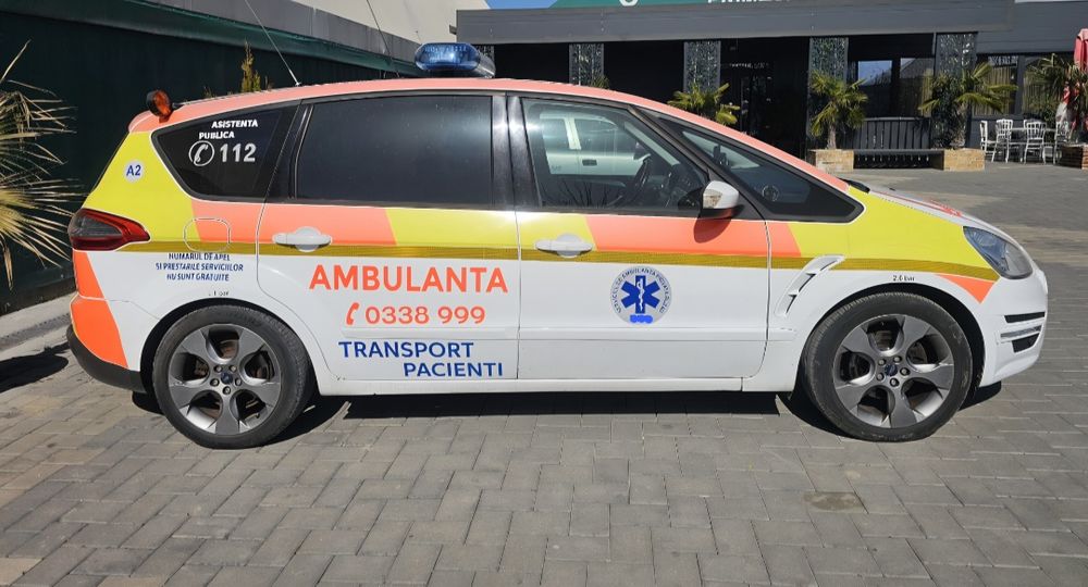 Vand Ford S max ambulanta