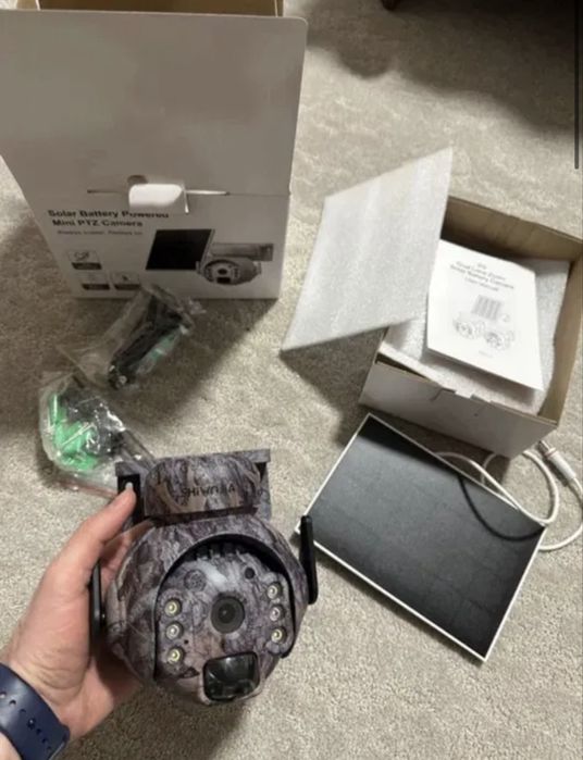 Camera video vanatoare rotativa 4G cu SIM si panou solar noua