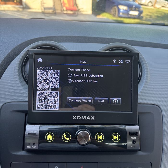 Navigație Auto 1 DIN XOMAX XM-V762 - Ecran Rabatabil 7", Bluetooth, USB, AUX & Cameră Marșarier