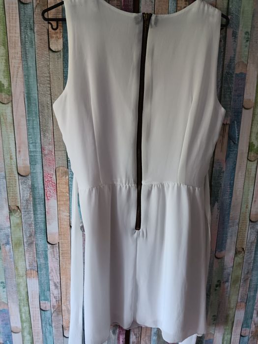 Страхотна Италианска Рокля