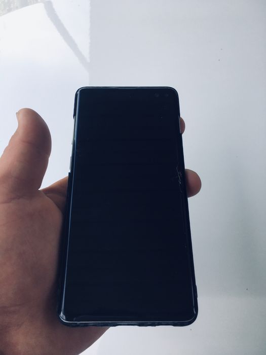 Samsung s10+ sotiladi
