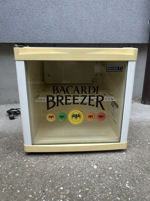 Мини хладилник BACARDI