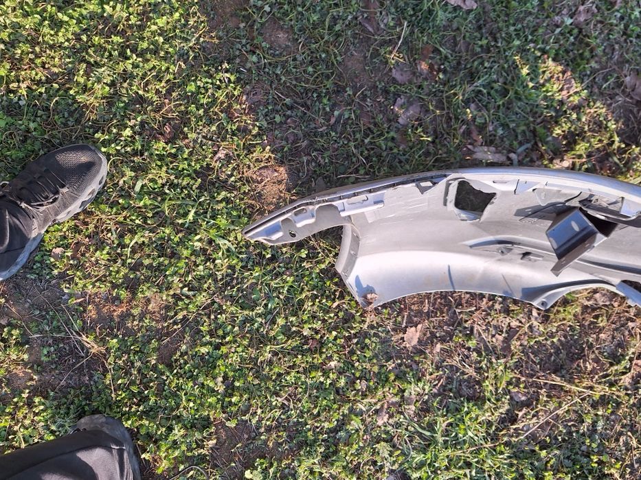 Предна броня за Volvo XC60 2011