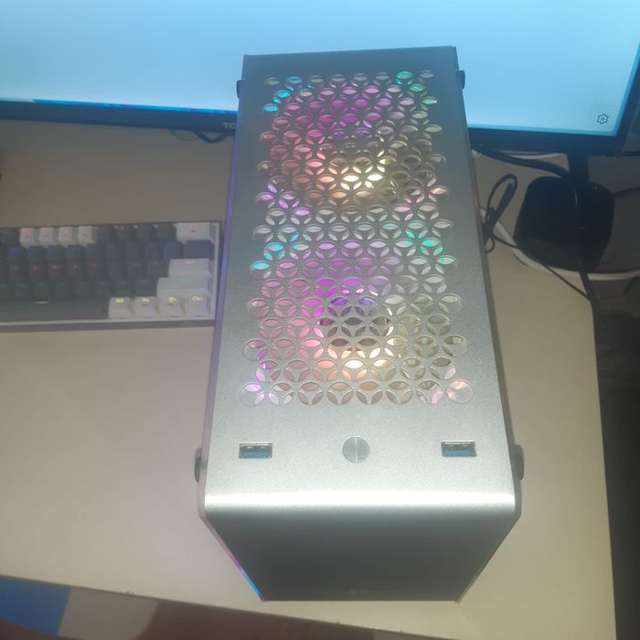 Компьютер mini itx