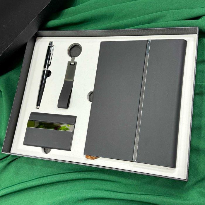 Brandingiz tushurilgan sovg'a to'plami! Kompanyangiz uchun sovg'alar!