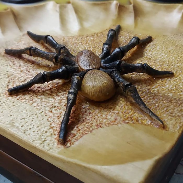 Нарды из дерева резные