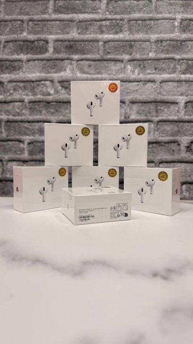 Наушники, AirPods