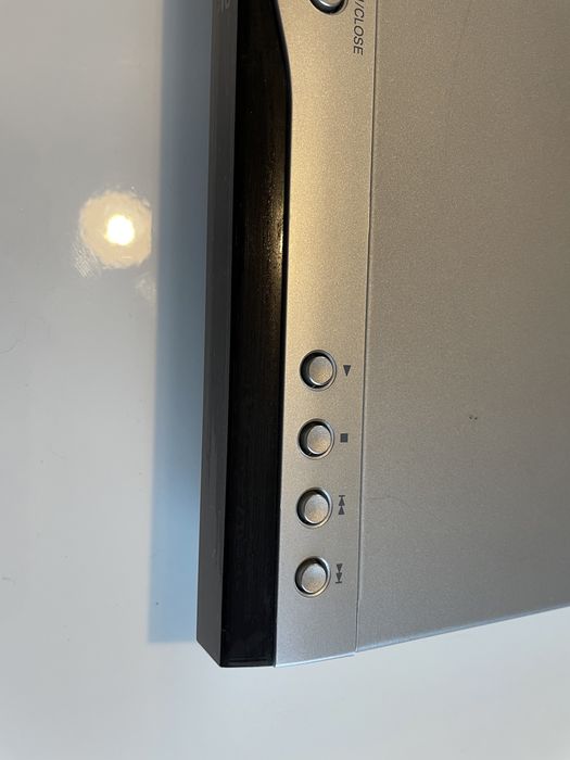 Vand DVD player LG cu DivX
