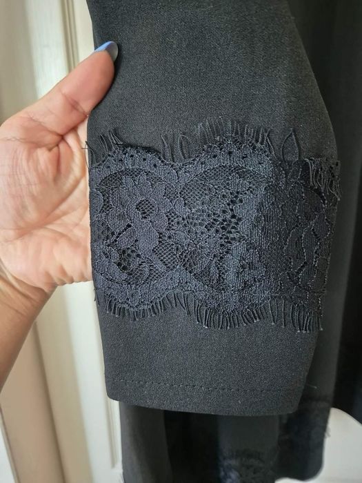 Рокля с дантела М/Л