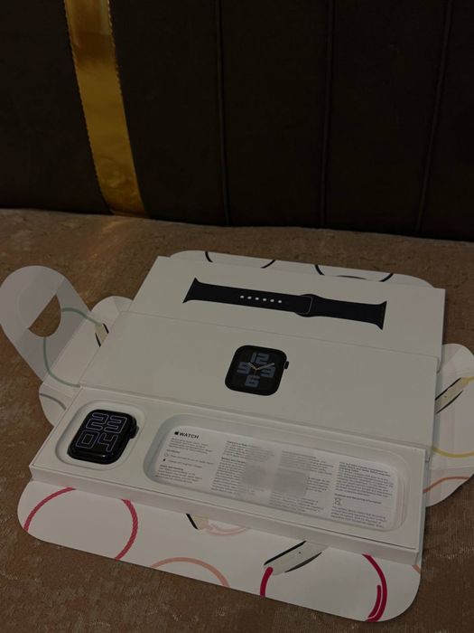 Apple Watch Se 2 Gen Black 40м