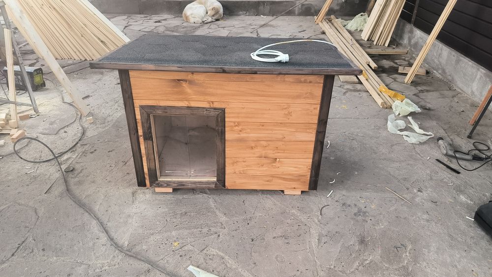 Будки для собак и кошек